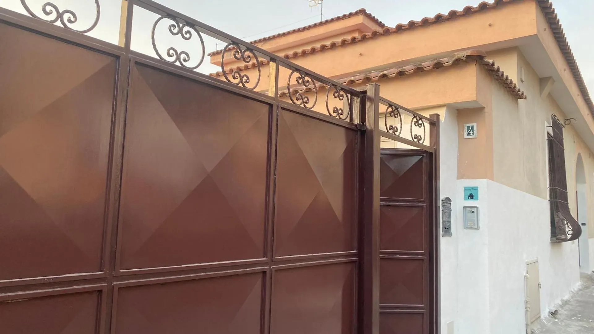 Gravina House Apartment Portici